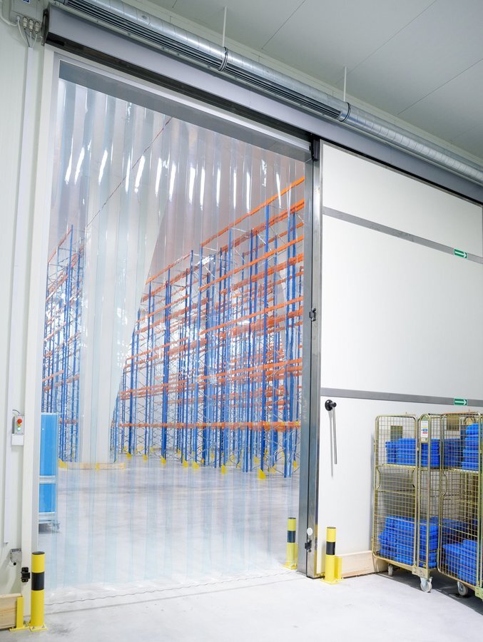 Bramy i drzwi chłodnicze